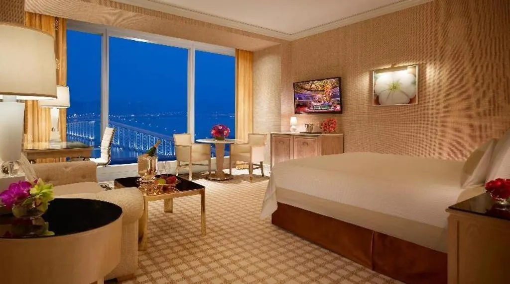 Wynn Macau Hotel 5*,